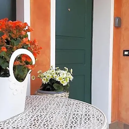 Elegante Ed Accogliente Con Garage. شقة أبانو تيرمي